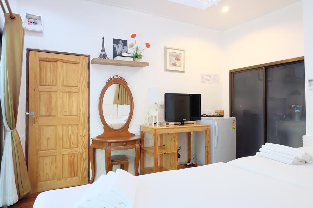 Ban Sairung Hotel Rayong Exterior photo