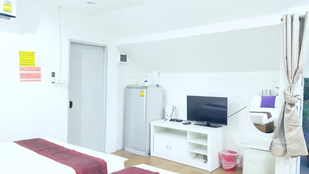 Ban Sairung Hotel Rayong Exterior photo