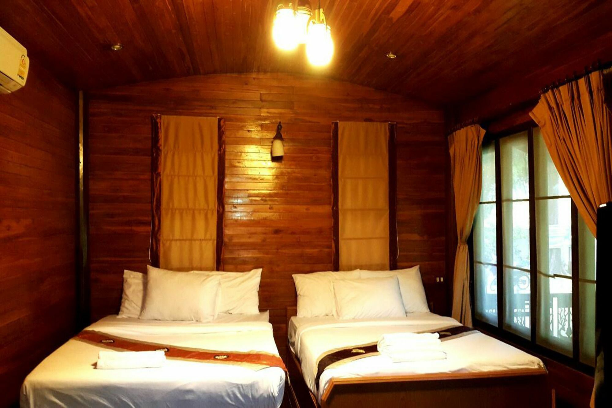 Ban Sairung Hotel Rayong Exterior photo